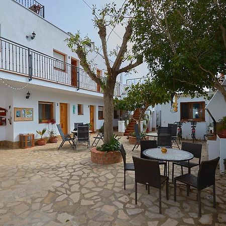 Lo Segador Pension El Poble Nou del Delta Buitenkant foto