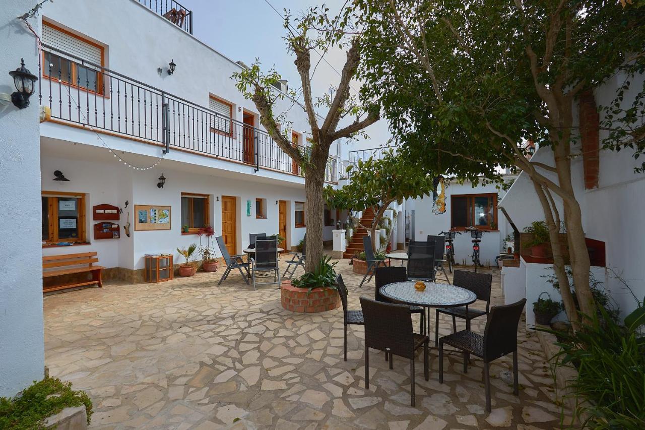 Lo Segador Pension El Poble Nou del Delta Buitenkant foto