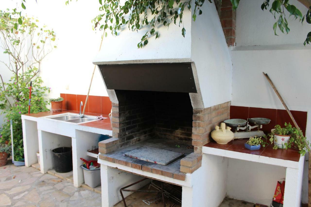Lo Segador Pension El Poble Nou del Delta Buitenkant foto