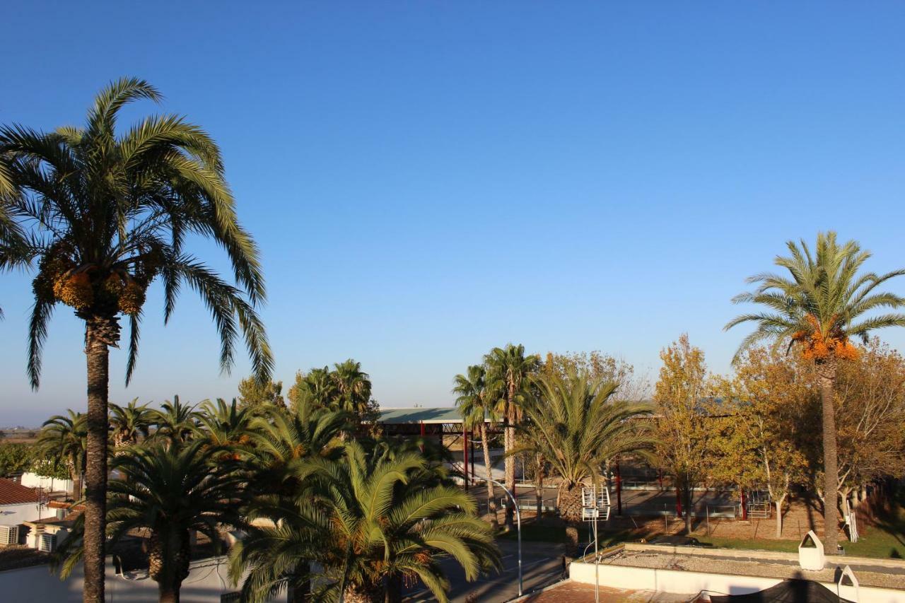 Lo Segador Pension El Poble Nou del Delta Buitenkant foto